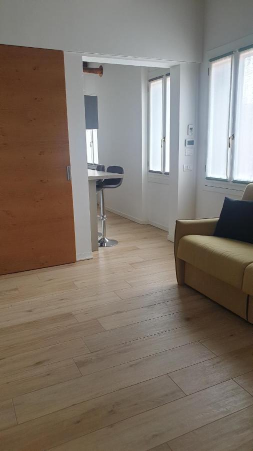 Snc1018 Modern Boutique Apartment 베니스 외부 사진